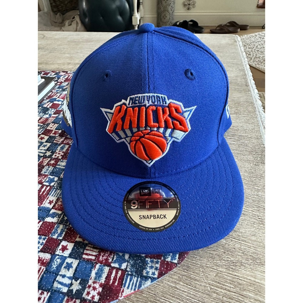 New Era 9FIFTY New York Knicks Hat Mens Blue‎ NBA 1969-70 Champions Snapback Cap